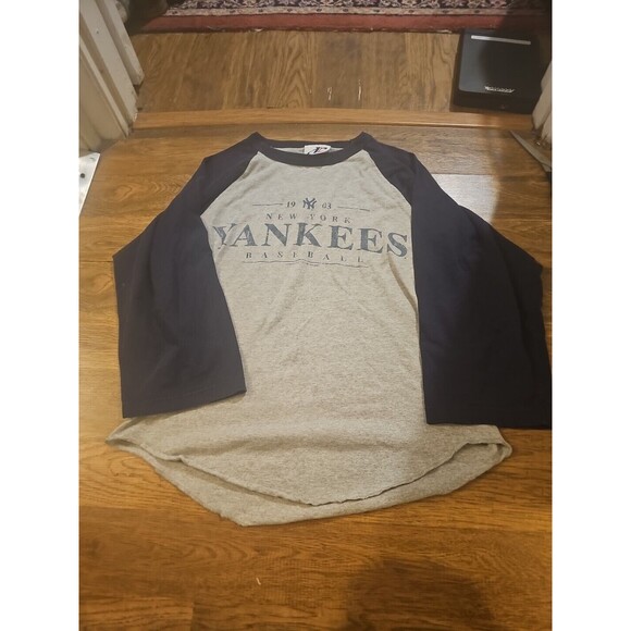 VTG Y2K NY Yankees Tshirt Mens Large Gray Blue 3/4 Sleeve MLB Logo Athletic - Picture 1 of 7